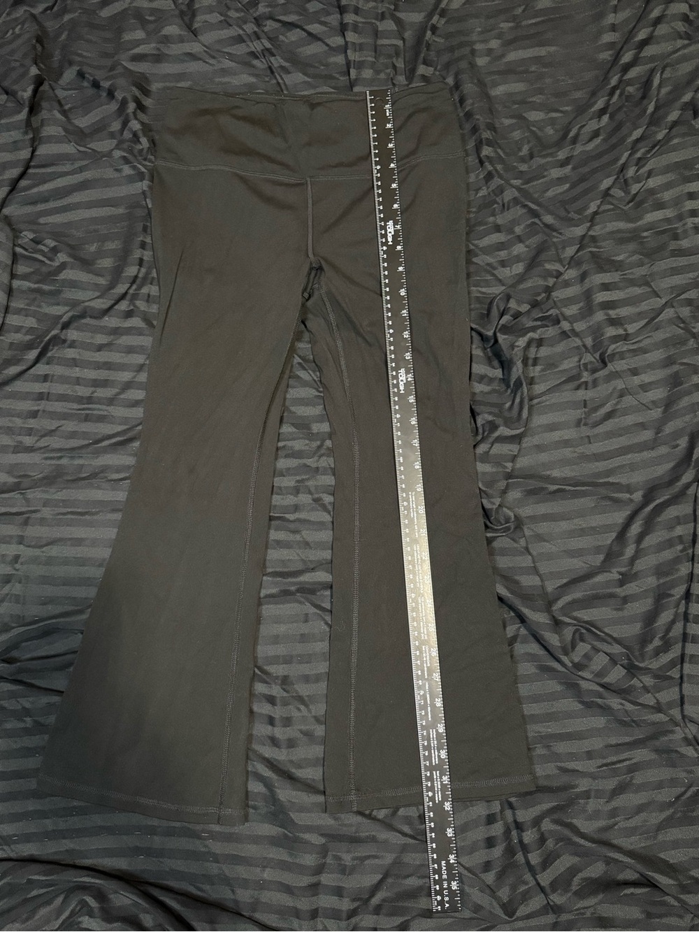 DSG Women’s Black Flare Yoga Pants Leggings Size Medium